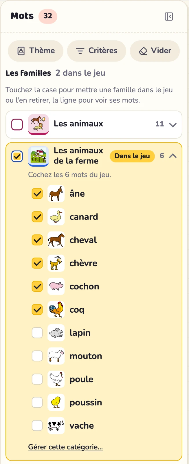 Une famille dépliée sur ses mots, dans la colonne de gauche.
